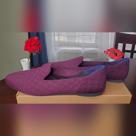 ROTHY'S THE ALMOND LOAFER QUILTED PLUM - Picture 3 of 9